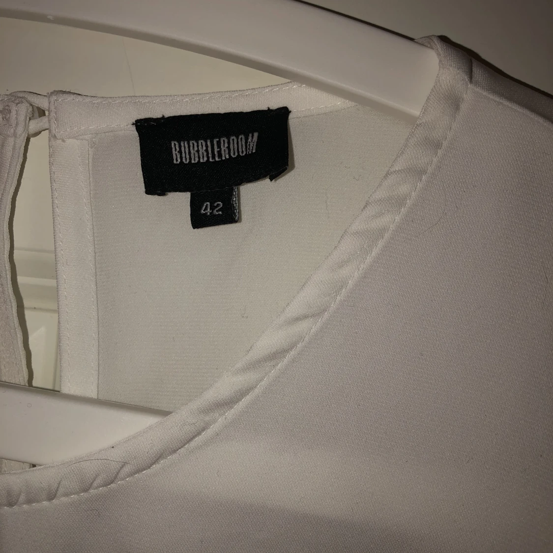 Helt ny tröja från bubbelroom  - 90