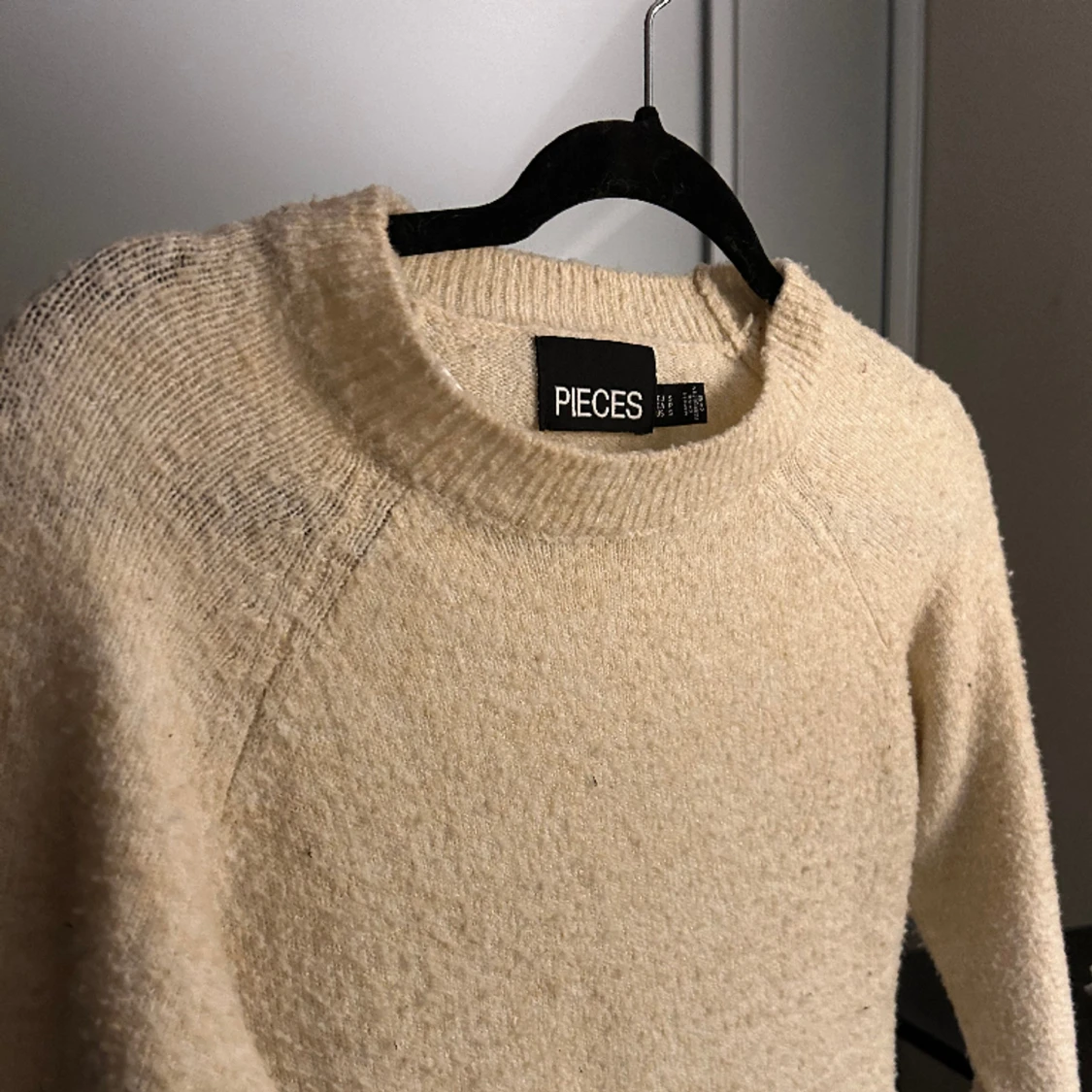 Stickad tröja  - 91