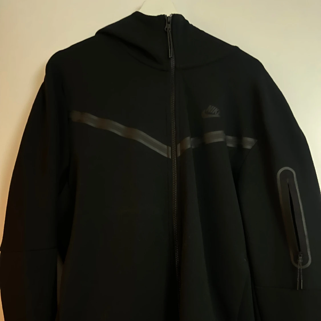 Nike tech fleece hoodie