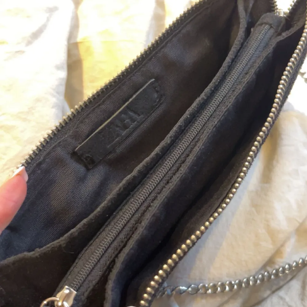 Handväska från Zara! Nyskick💕. Väskor.
