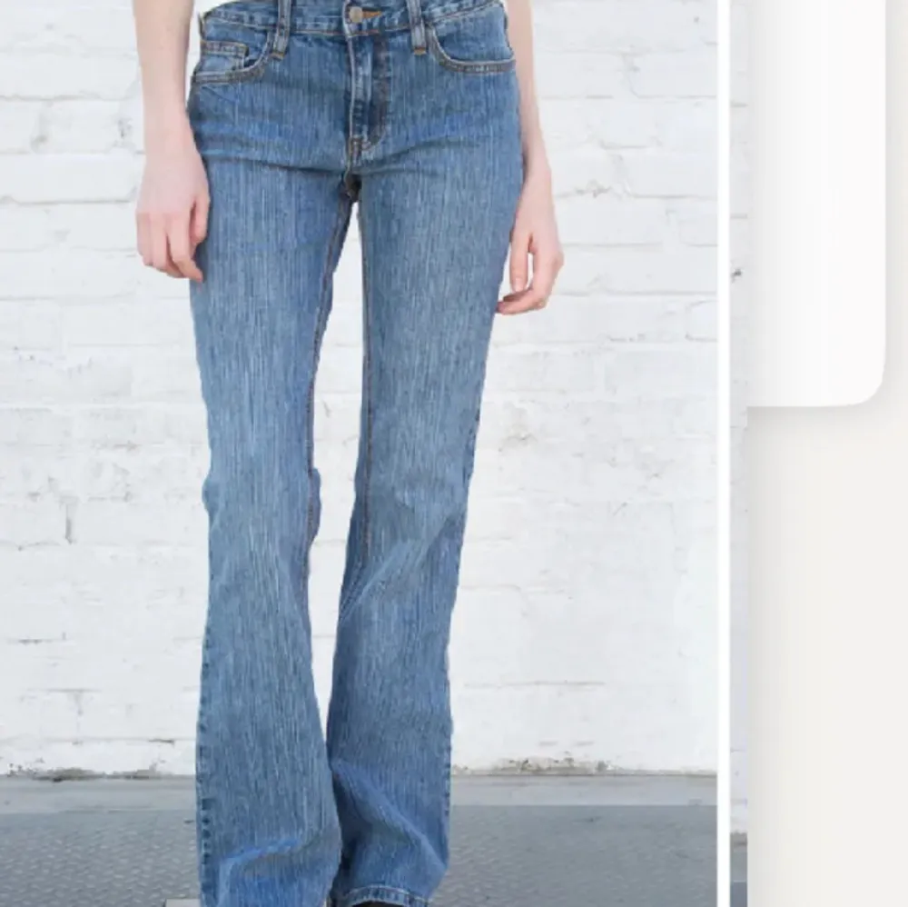 Säljer dessa snygga jeansen från brandy Melville, gott skick säljer då dom inte används längre. Tryck gärna på ”köp nu”. Jeans & Byxor.