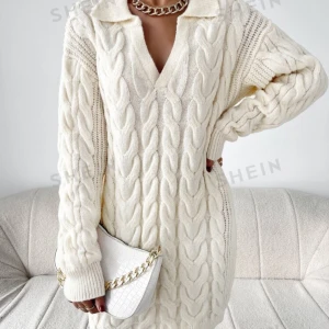 Enkel sweater klänning - En väldigt fin  och skön klänning använt Max 3 gånger.