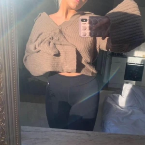 Nike träningsbyxor - Träningsbyxor i storlek S! Endast testade, inga skador eller märken finns! Kan postas eller mötas upp i Ängelholm 💕