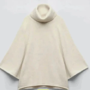 Trekvartärmad tröja 💘 - Stickad trekvart ärmad tröja!💞Jättefin men kommer inte till användning för mig tyvärr 😇