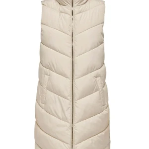 Lång väst som är bekväm inga hål eller liknande  - Priset kan diskuteras  