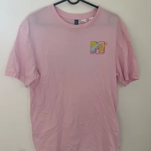T-shirt - Rosa Mtv t-shirt