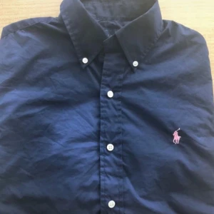 Polo Ralph lauren  - Nytt  Polo Ralph lauren  Slim fit  Storlek S