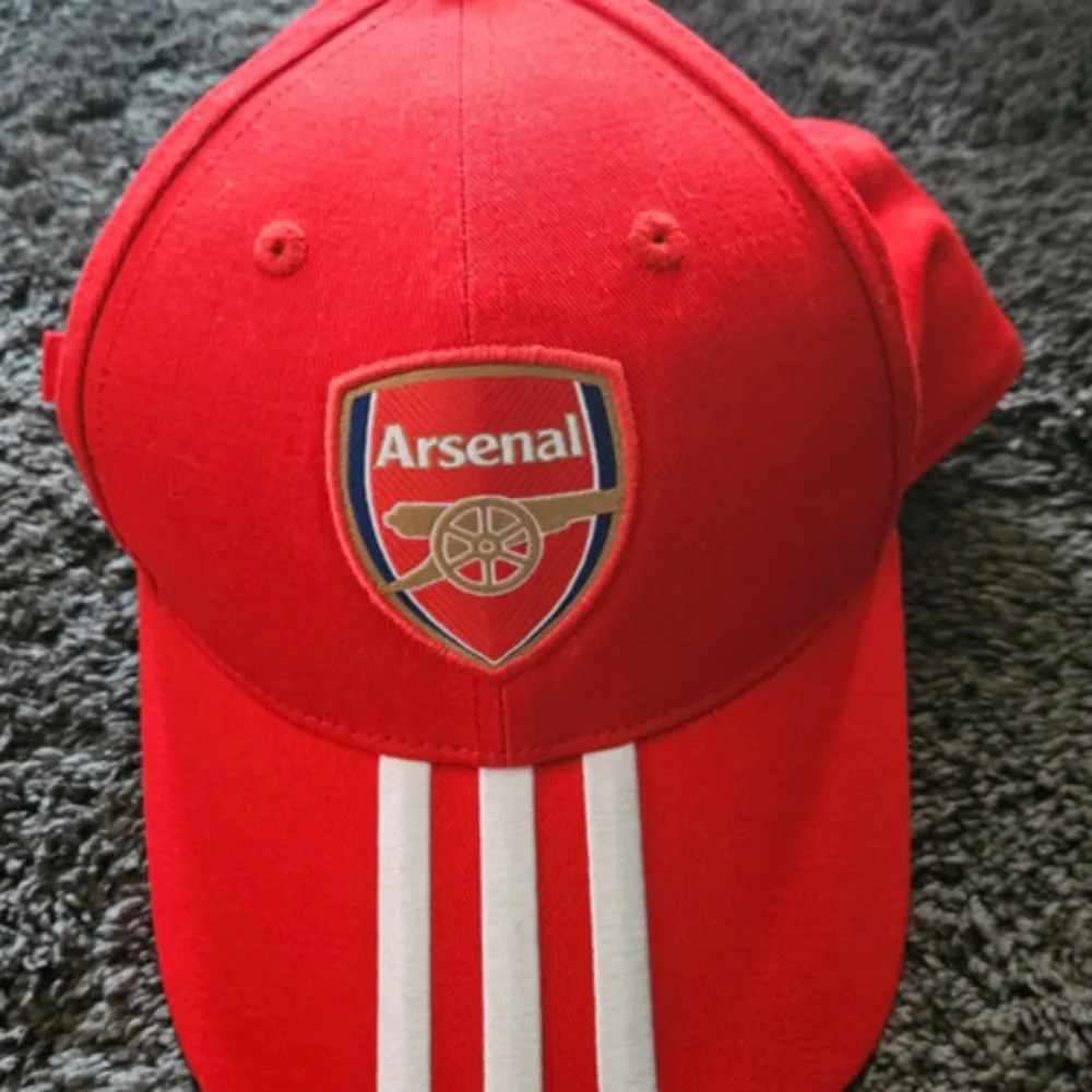 Märker Arsenal Helt nytt Aldrig använt Passar till alla. Accessoarer.