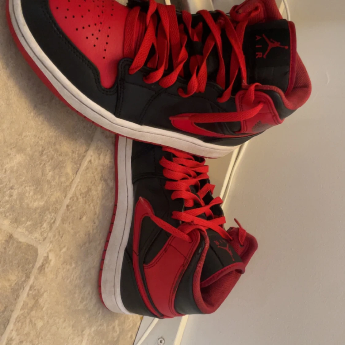 Röd svarta jorden 1s - 90