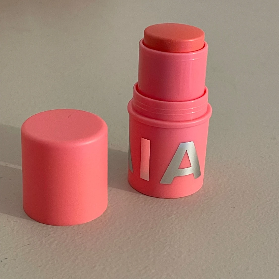 Caia blush stick - 90