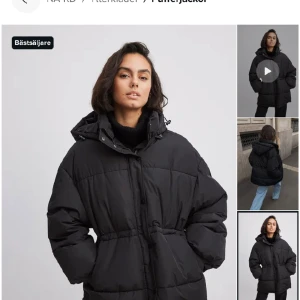 Vadderad jacka med dragsko i midjan - NAKD - Aldrig använd, säljs pga går ej att retunera 