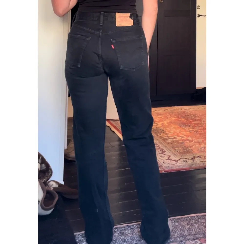 Vintage Levis 501 svarta🌻 Fint skick! W29L34. Jeans & Byxor.