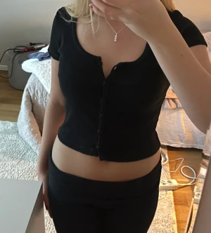 Söt kofta - Super söt kofta från brandy som inte kommer till användning🤗storleken står inte men skulle säga att den är Xs-S