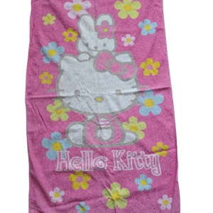 Hello Kitty handduk  - Hello Kitty handduk i bra skick 💞