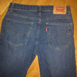 Levis 511 stl.16år - Ej använda så nästan nya 16 år så cirka 174/164