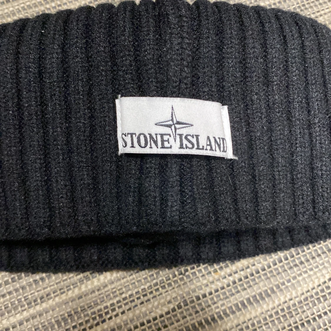 Stone island mössa - 90