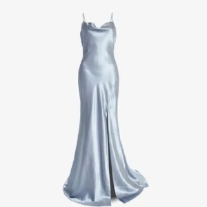 Balklänning  - Från true decandence, nypris är typ 1500kr (från zalando). 🤍 använd 1gång