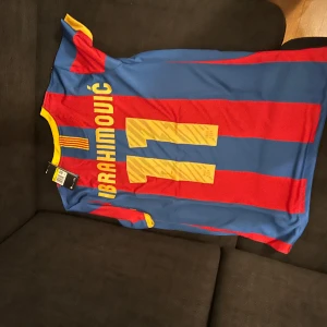 Barca tröja  - Size S och fin ny skick 