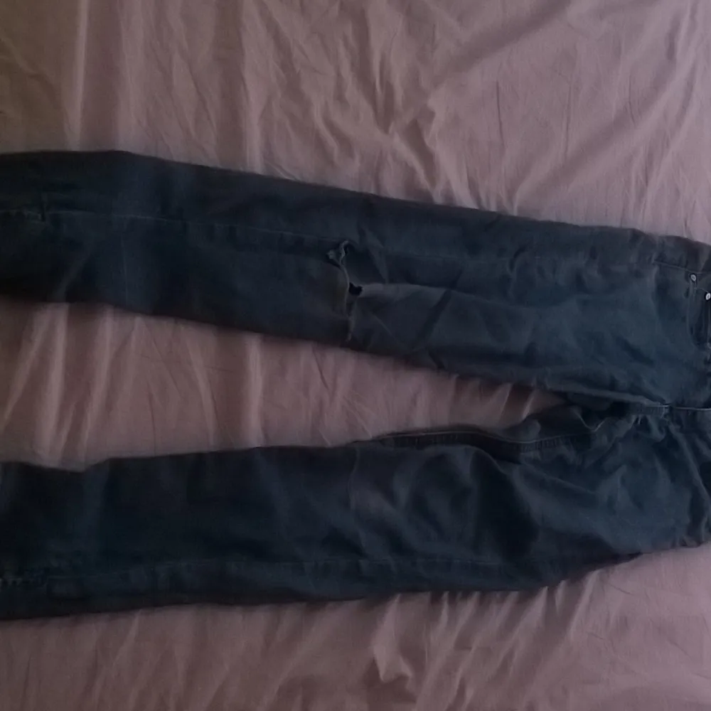 Ganska fina jeans har använd dom i många år. Väldigt bra.. Jeans & Byxor.