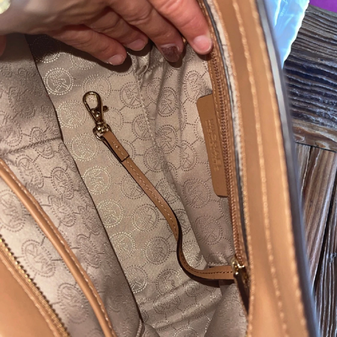 Väska Michael Kors  - 91