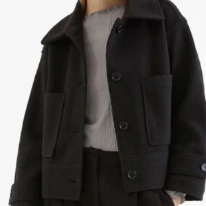 Kappa - Säljer denna superfina kappa från kapphal, använd ett fåtal gånger och är därför i super skick