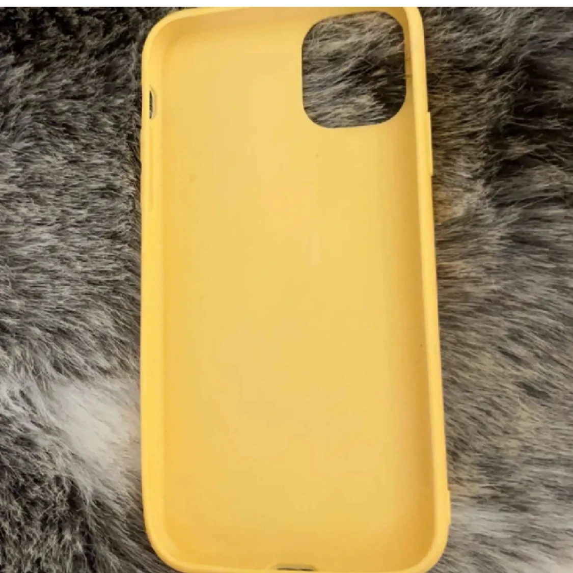 Gult iPhone 11 skal - 90