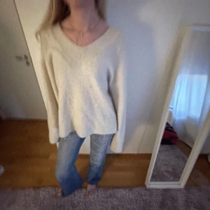 Stickad tröja  - Stickad tröja från Gina! Så mysig och fin💕