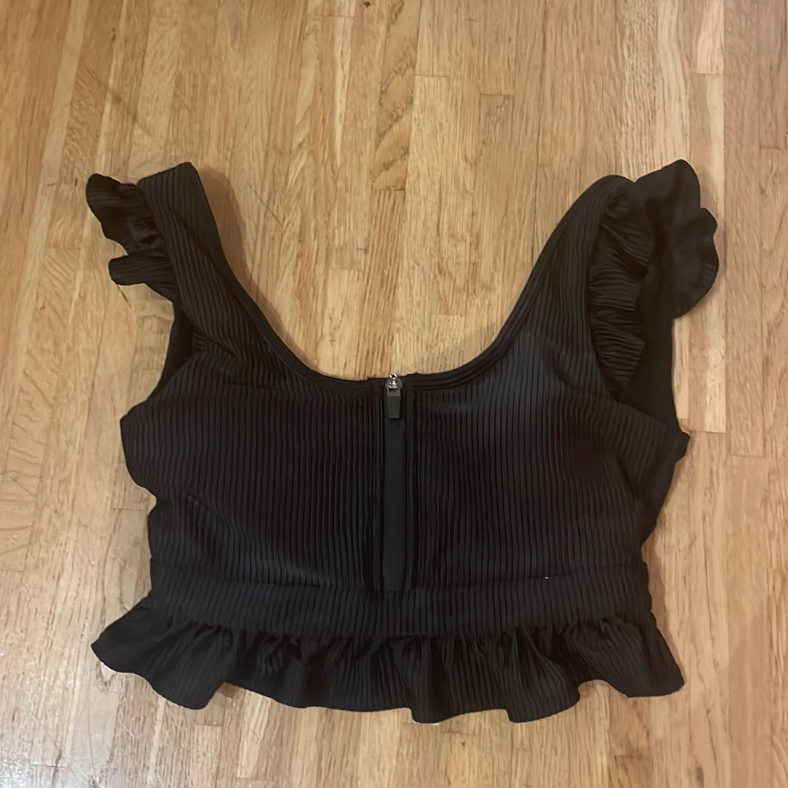 Svart aim'n sport topp