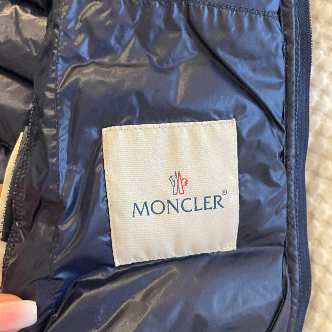 Moncler jacka - 90