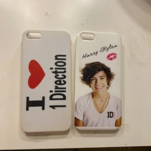 harry styles och one direction skal - vet inte till vilken modell då jag bara haft dom som prydnad! se andra och tredje bilden för defekter! 20 kr för båda eller tio för en 