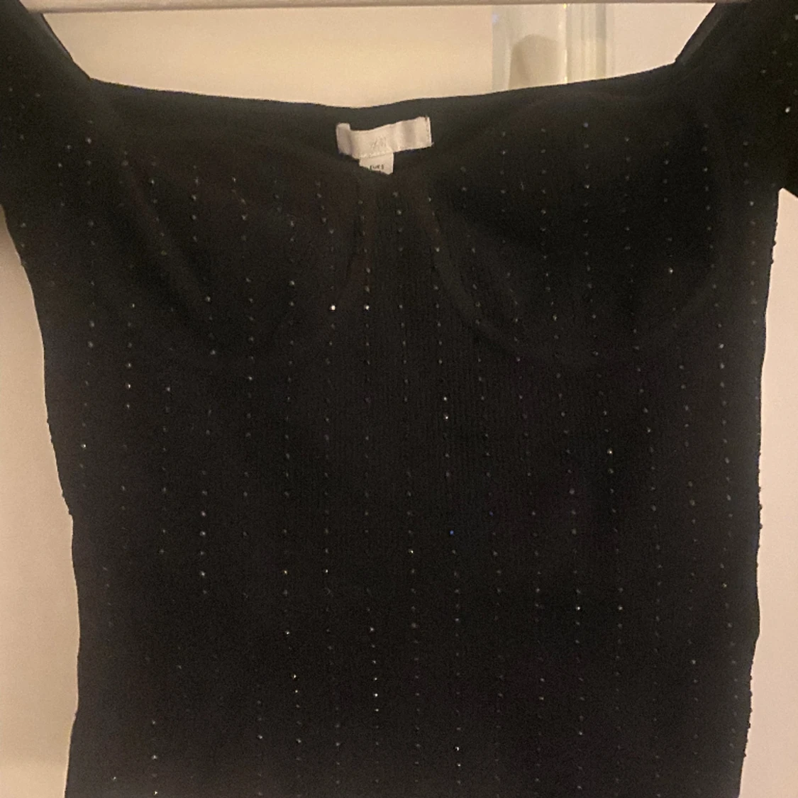 Glittrig tröja från H&M - 91