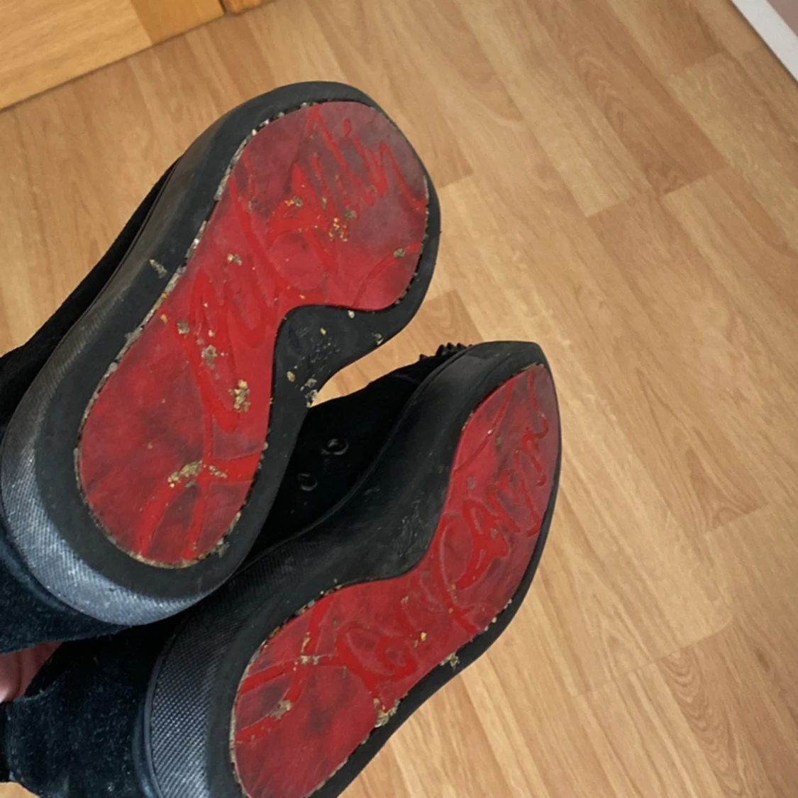 Christian Louboutin  - 91