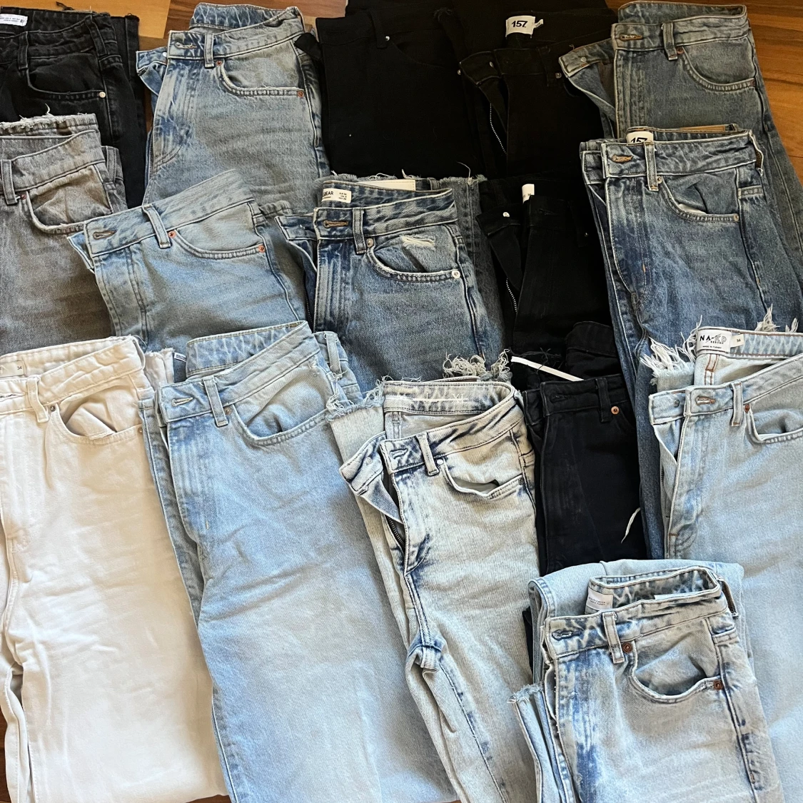 16 PAR JEANS!!✨ - 92