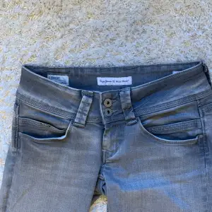 Nya jeans köpa på zalando, modell ”Venus”, nypris 999kr ❤️‍🔥❤️‍🔥