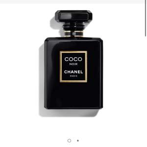 Edp parfym från Chanel. Enbart sprutat parfymen en gång när jag skulle lukta på den. Men de var inget för mig tyvärr. Står bara och samlar damm tyvärr därav säljer jag den. 