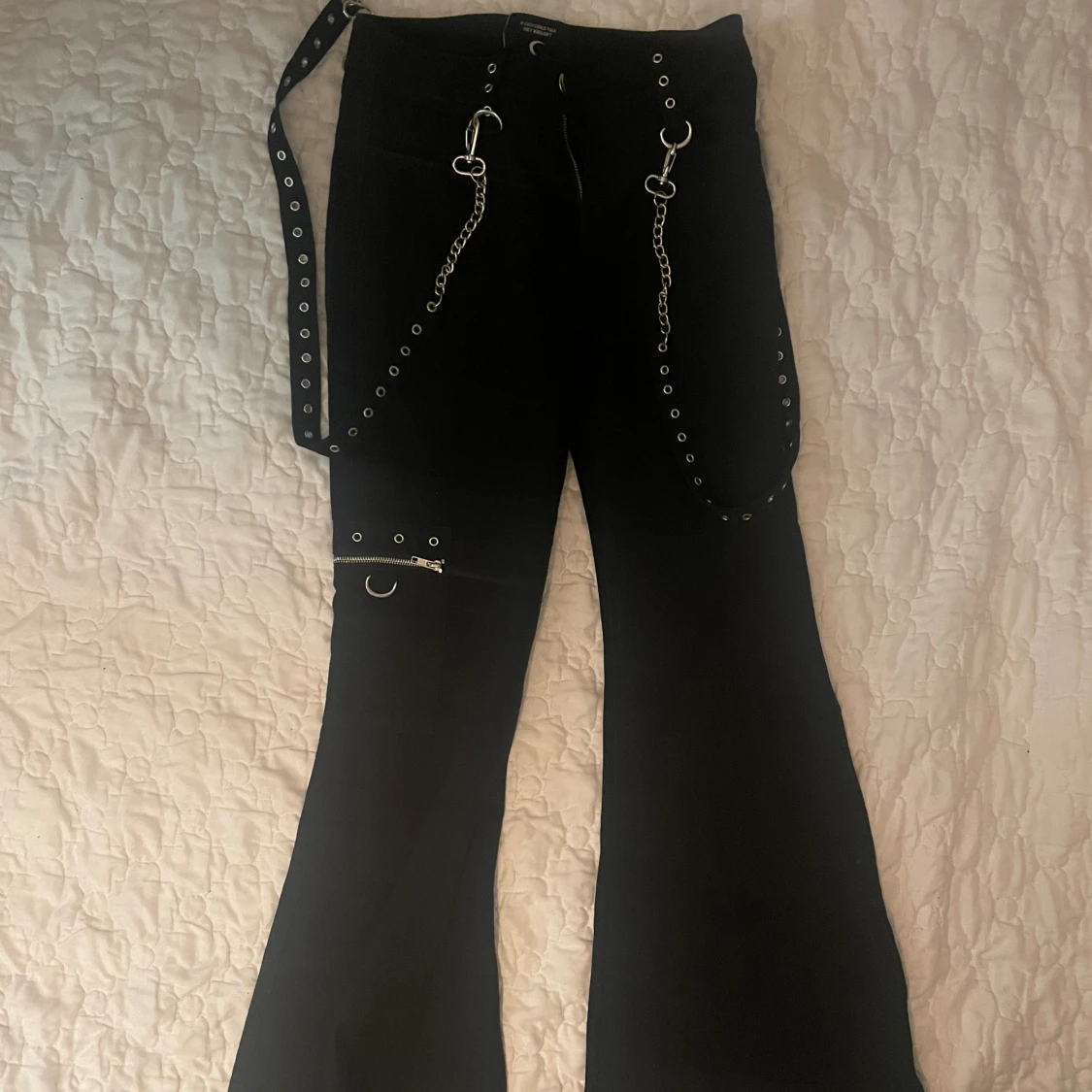 Emo/goth utsvängda byxor 