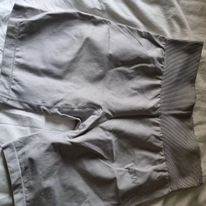 Tränings shorts - Tränings shorts icaniwill, storlek l 