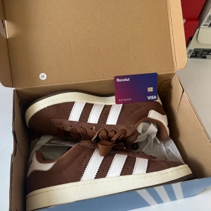 Adidas Campus 00’s ’Bark’ - EU 40. Finns i Lund/Malmö för meetup. Kan även fraktas!