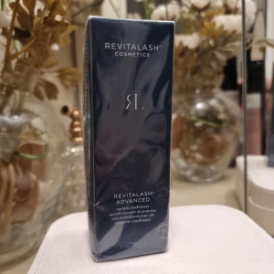 Revitalash eyelash serum 2ml - Oöppnad med plasten kvar. Nypris 999kr