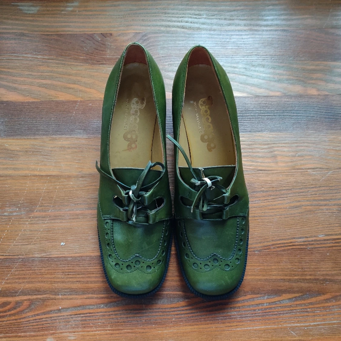 Fina vintageskor - 90