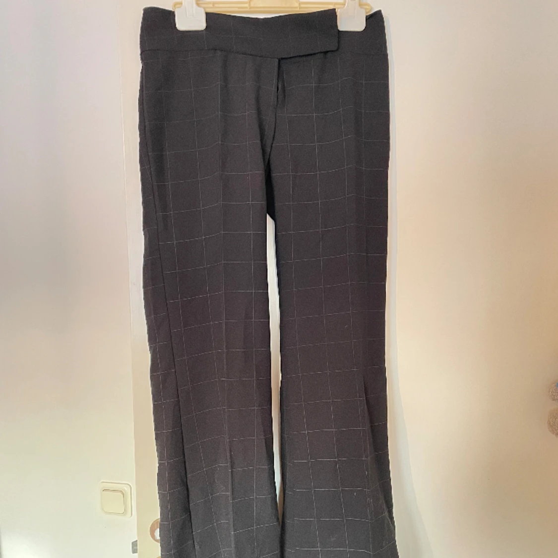 Lowwaisted rutiga kostymbyxor  - 90