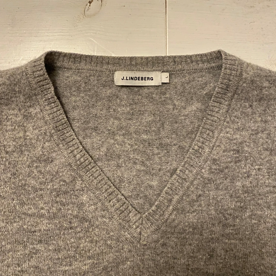 J.Lindeberg Kashmir v-neck  - 90