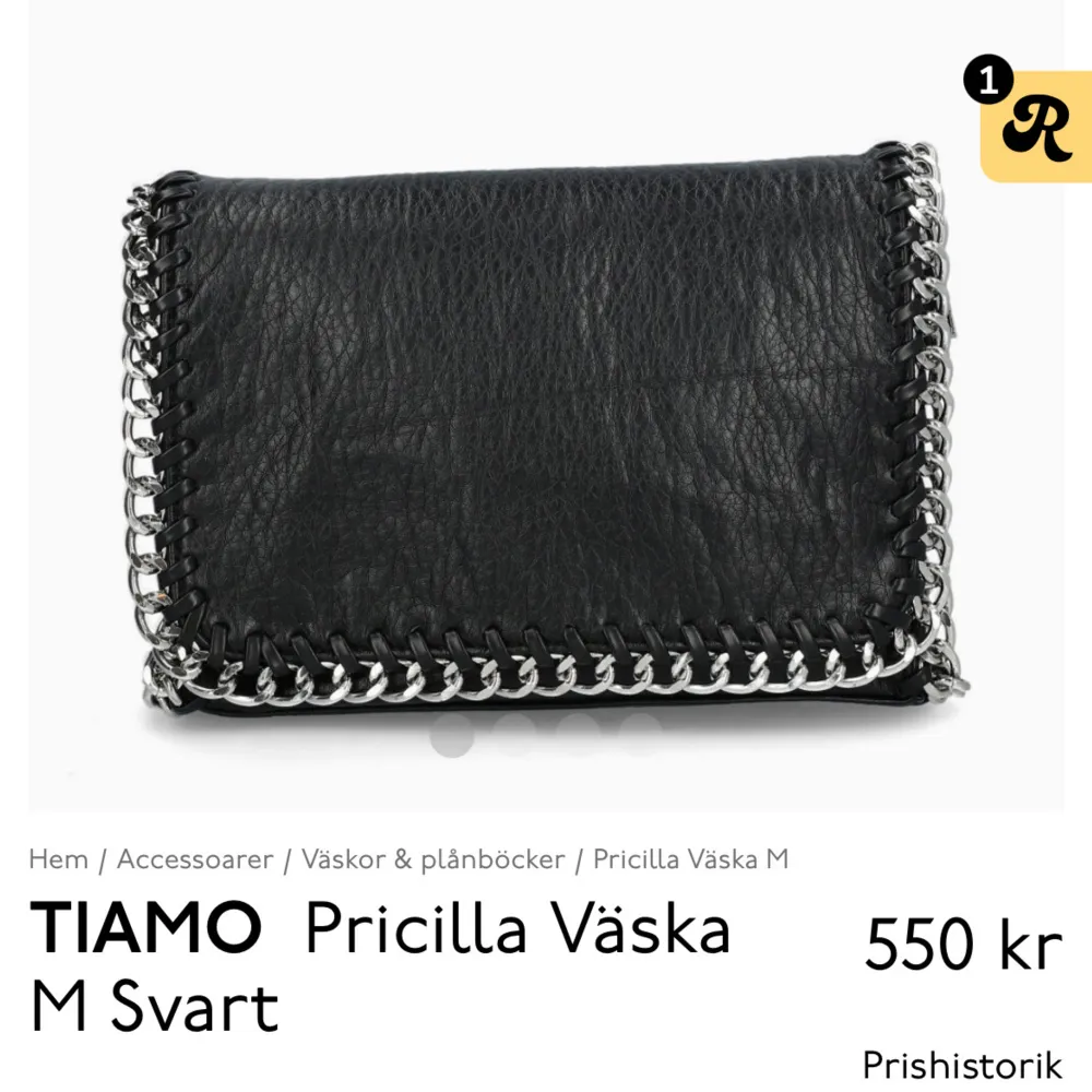 säljer denna väska från tiamo i den lilla modellen, den har tecken på användning men inget man tänker på🩷. Väskor.