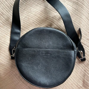 Carin Wester väska  - Har använts varsamt, mycket rymlig o har små fack på insidan💕