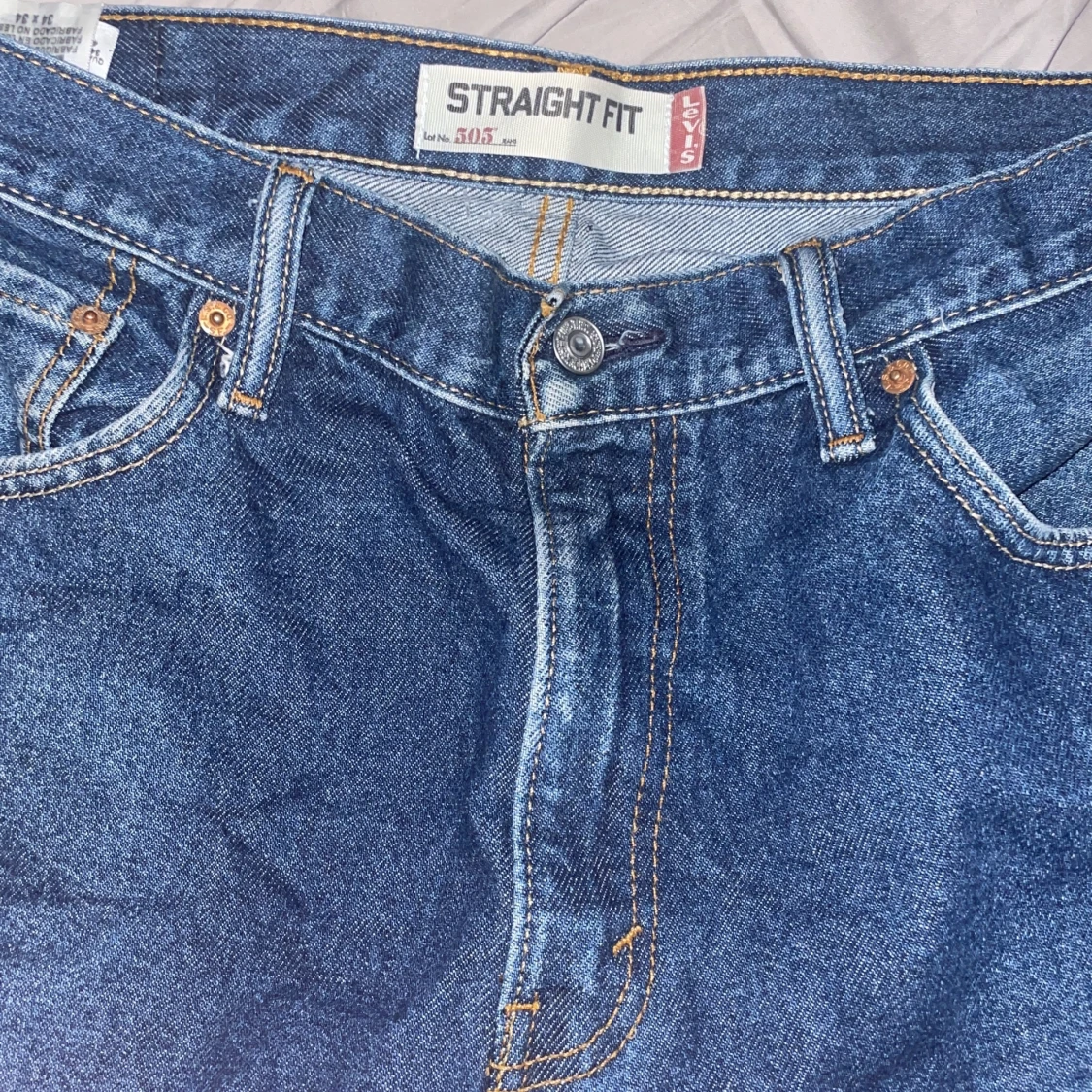 Levis jeans  - 90