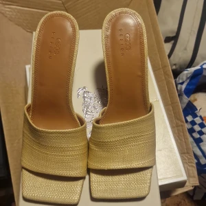 Klackskor från asos - Strl 40  Asos Anvönda 1 gång 