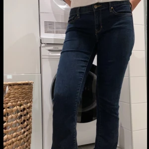 Low waist jeans - Så snygga och fina botcut jeans