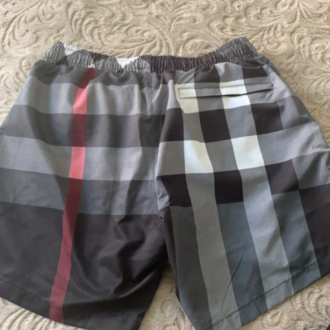 Burbbery badshorts  - 91