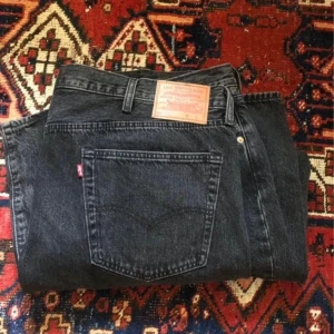 Levis 501 straight/baggy - Levis 501 jeans W46 L34 Knappast använda