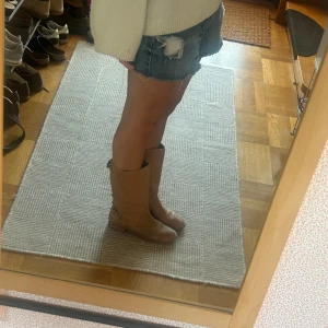 Boots - Jättefina! Gamla från zara
